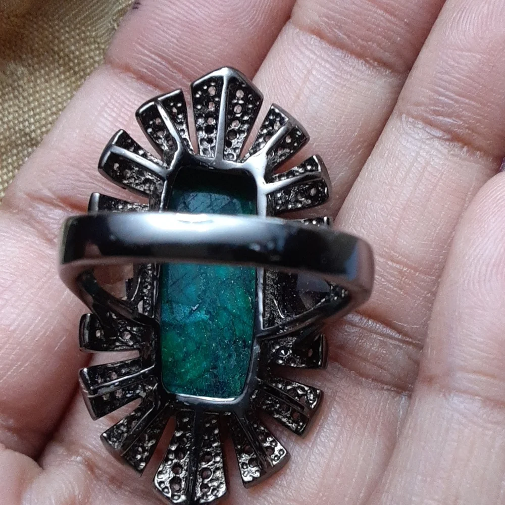 925 Green Corundum (Sapphire), White Zircons & Smoky Quartz. - Picture 7 of 15